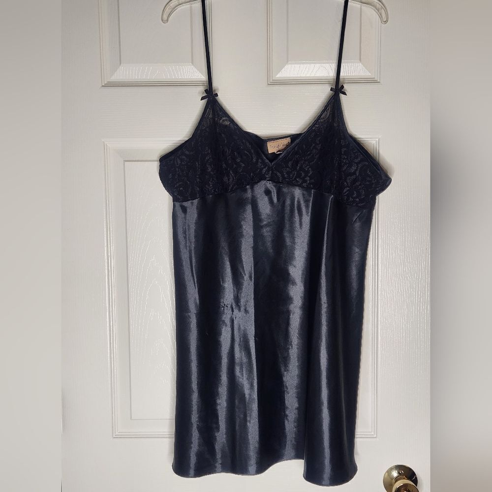 Midnight Velvet 1X Black Lace Chemise Women's